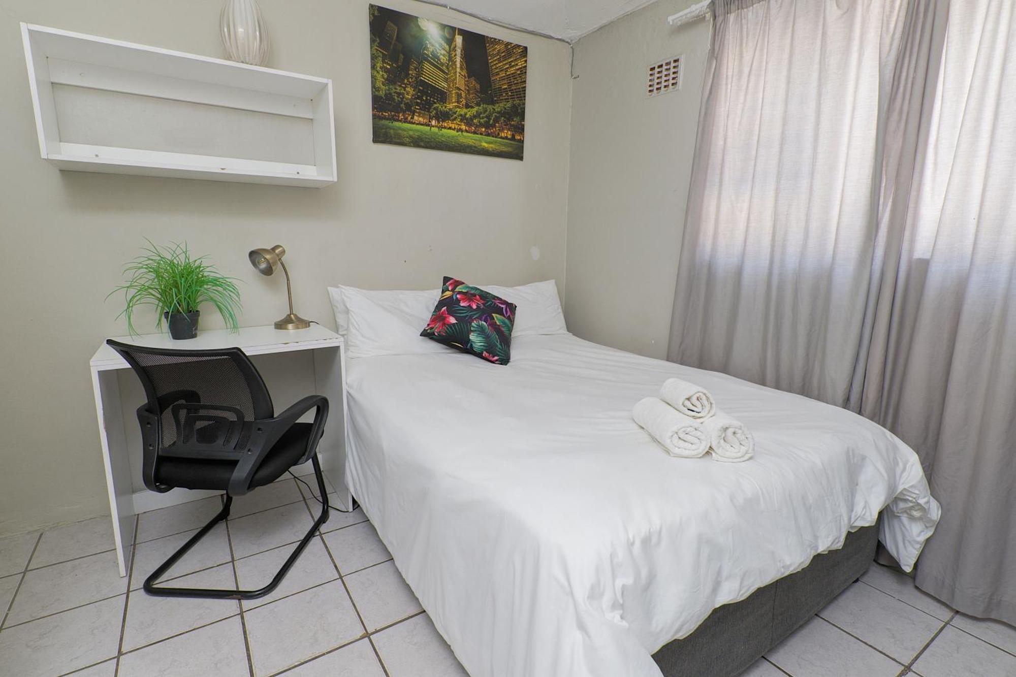 Royal Palms Guest House Порт Елизабет Екстериор снимка